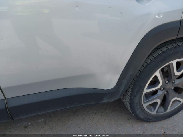 ZACCJABB6HPG33008 Jeep 2017