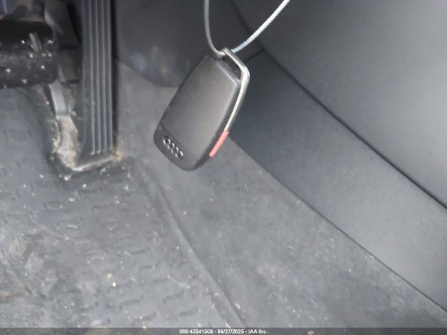 2016 AUDI Q3 WA1FFCFS9GR007872 Photo 10