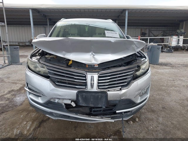 5LMCJ1A93FUJ00925 Lincoln 2015