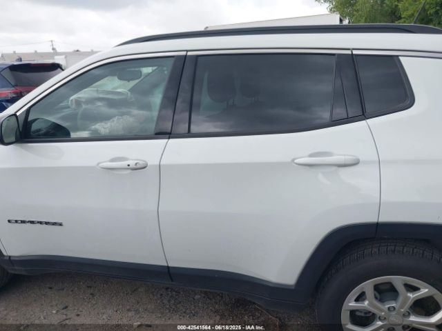 3C4NJDBN9RT100598 Jeep 2024