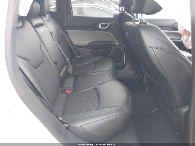 3C4NJDBN9RT100598 Jeep 2024