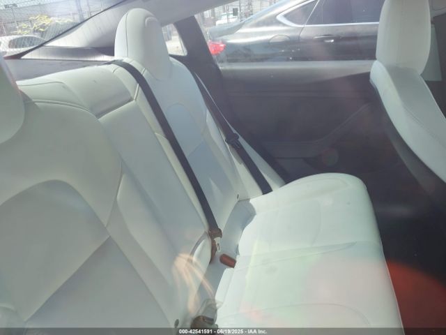 2022 TESLA MODEL 3 5YJ3E1EA7NF373647 Photo 7