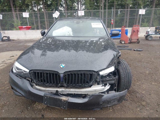 WBAJA5C53KBX87813 BMW 2019