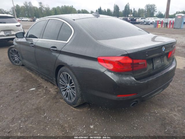 2019 BMW 530I WBAJA5C53KBX87813 Photo 2