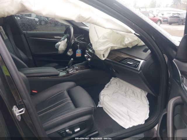 2019 BMW 530I WBAJA5C53KBX87813 Photo 4