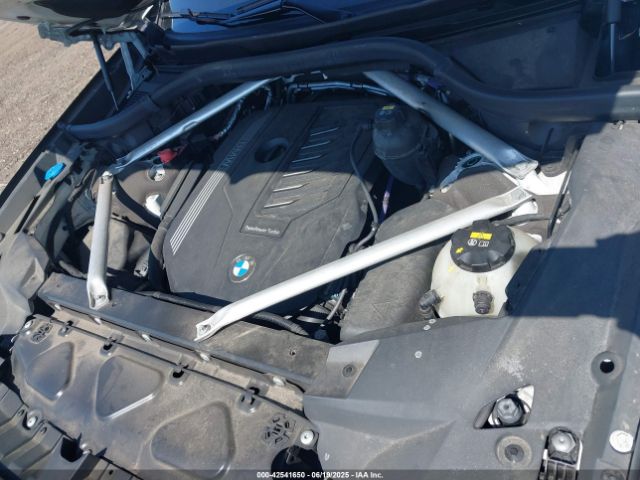 2021 BMW X7 5UXCW2C03M9D86936 Photo 9