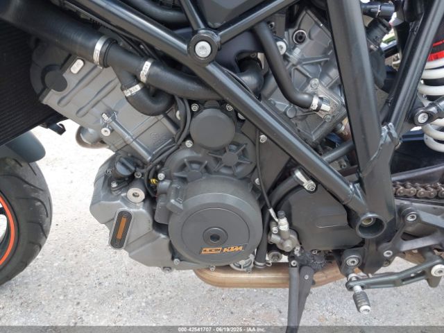 2018 KTM 1290 VBKV39405JM981026 Photo 8