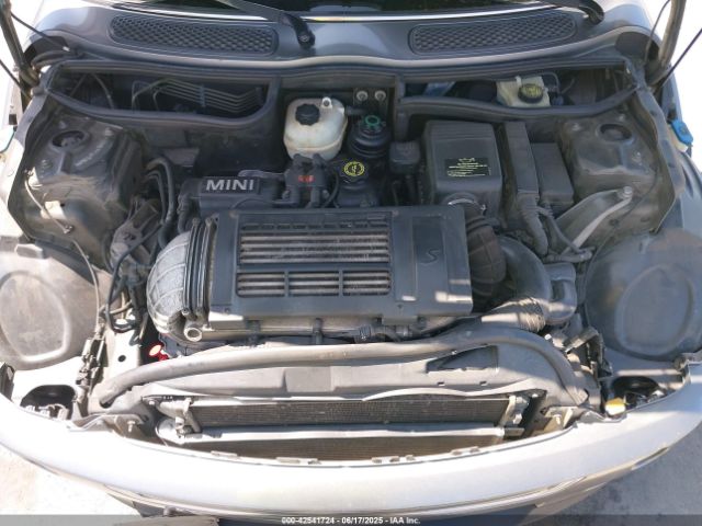 2004 MINI COOPER S WMWRE33444TD89531 Photo 9