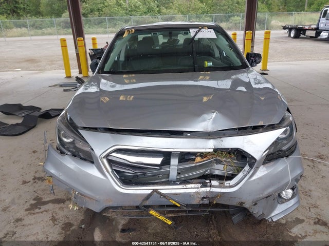 4S3BNEN61J3044819 Subaru u4