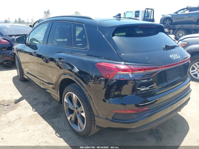 2024 AUDI Q4 E-TRON WA1KUBFZXRP059537 Photo 2