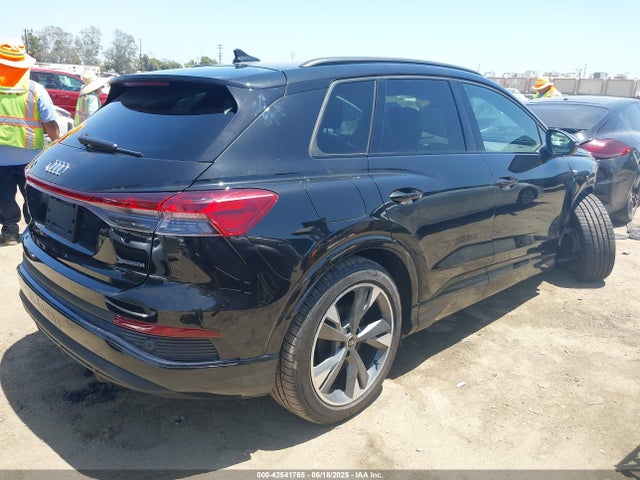 2024 AUDI Q4 E-TRON WA1KUBFZXRP059537 Photo 3