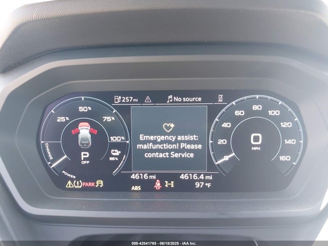 2024 AUDI Q4 E-TRON WA1KUBFZXRP059537 Photo 6
