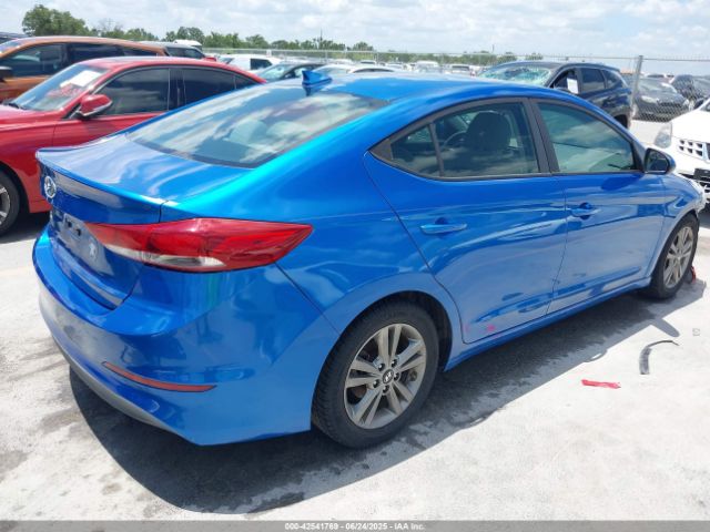 2018 HYUNDAI ELANTRA 5NPD84LF5JH229876 Photo 3