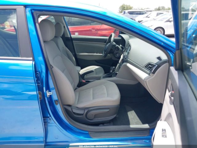 2018 HYUNDAI ELANTRA 5NPD84LF5JH229876 Photo 4