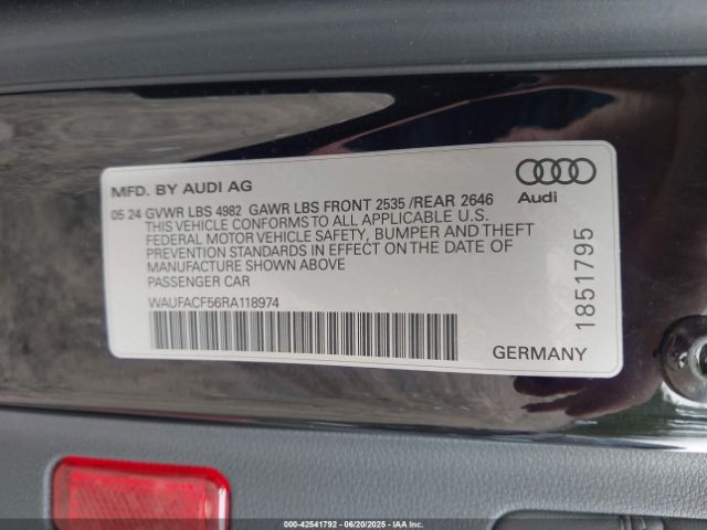 2024 AUDI A5 SPORTBACK WAUFACF56RA118974 Photo 8