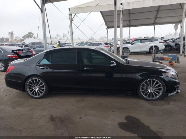 Mercedes-Benz 2015 2015 WDDUG8CB4FA134270 Image 13