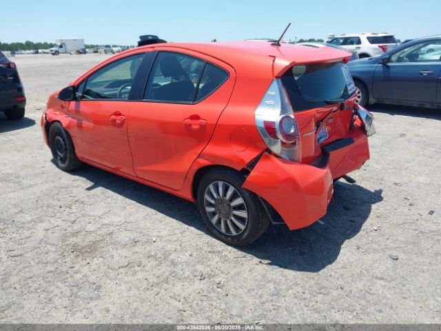 2012 TOYOTA PRIUS C JTDKDTB33C1007464 Photo 2