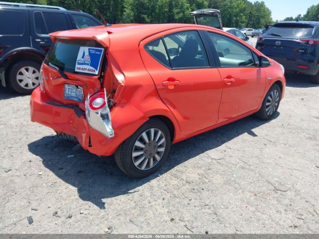 2012 TOYOTA PRIUS C JTDKDTB33C1007464 Photo 3