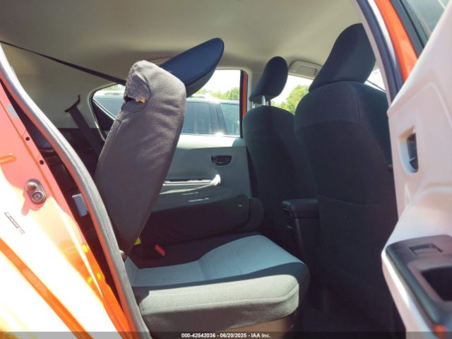 2012 TOYOTA PRIUS C JTDKDTB33C1007464 Photo 7