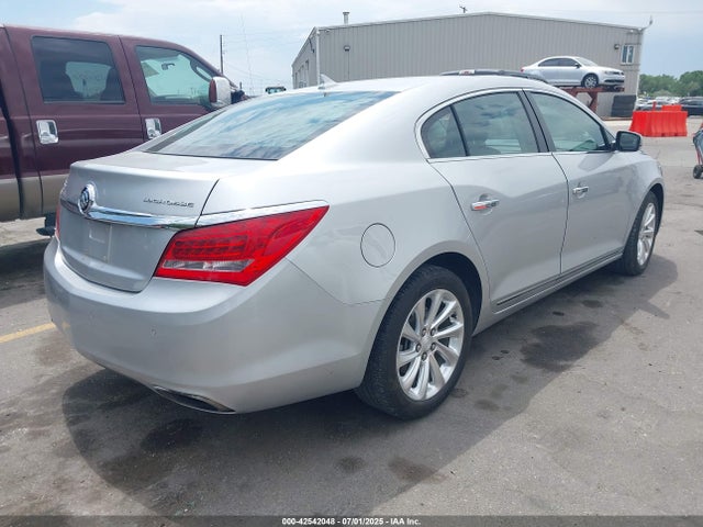 1G4GB5G32EF281658 Buick lfx