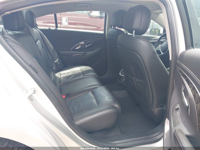 1G4GB5G32EF281658 Buick lfx