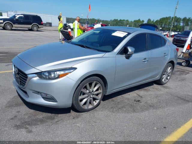 2018 MAZDA MAZDA3 JM1BN1V32J1157270 Photo 1