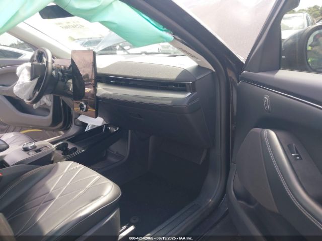 2022 FORD MUSTANG MACH-E 3FMTK1RM4NMA41461 Photo 4