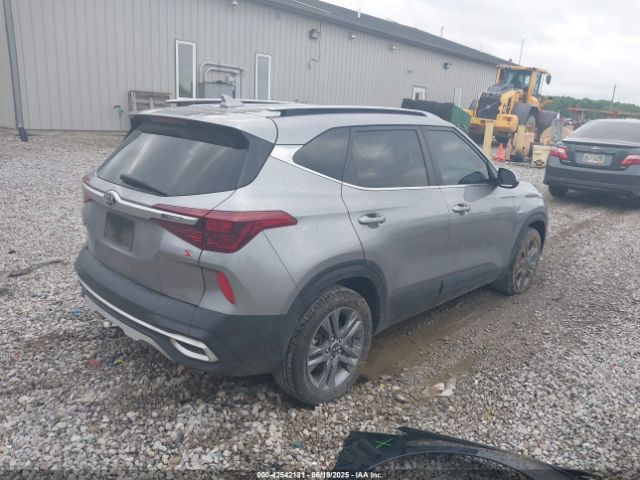 2021 KIA SELTOS KNDEUCAA2M7099890 Photo 3