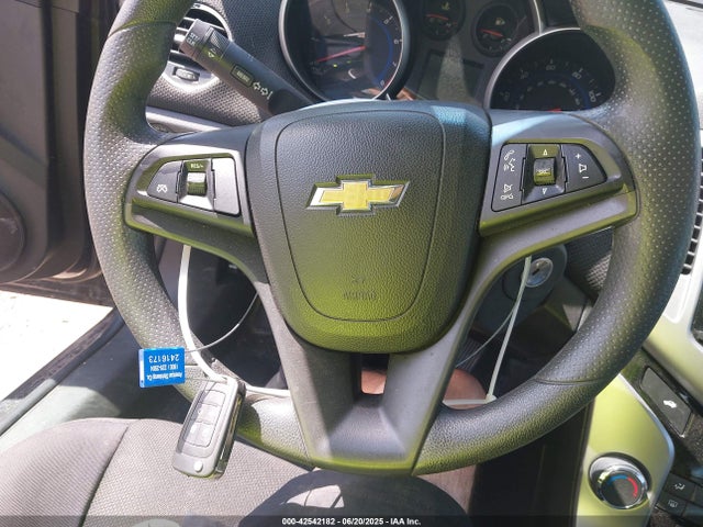 1G1PC5SBXF7223964 Chevrolet LUV