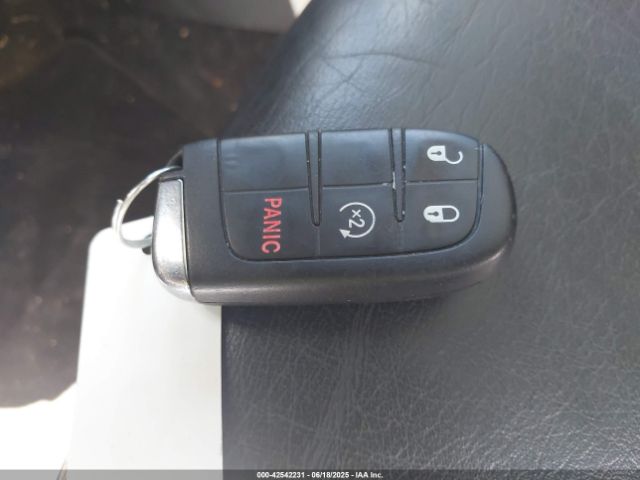 2017 FIAT 500X ZFBCFYCB5HP524404 Photo 10