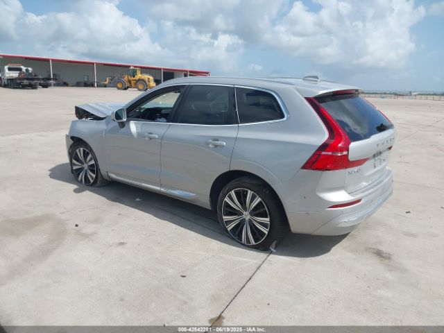 2023 VOLVO XC60 YV4L12DE2P1302404 Photo 2
