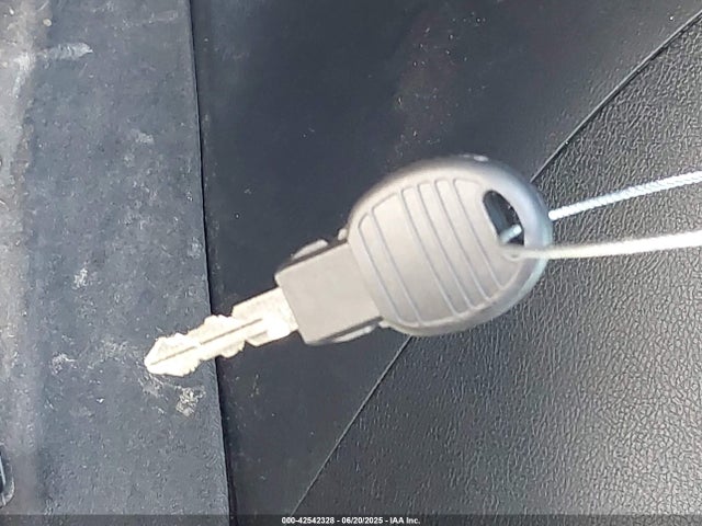 1C4PJLCBXGW265431 Jeep 2016