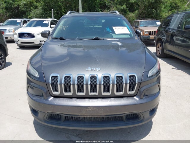 1C4PJLCBXGW265431 Jeep 2016