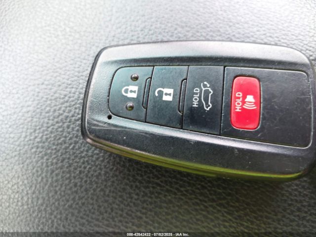 2019 TOYOTA RAV4 JTMW1RFV0KD502114 Photo 10