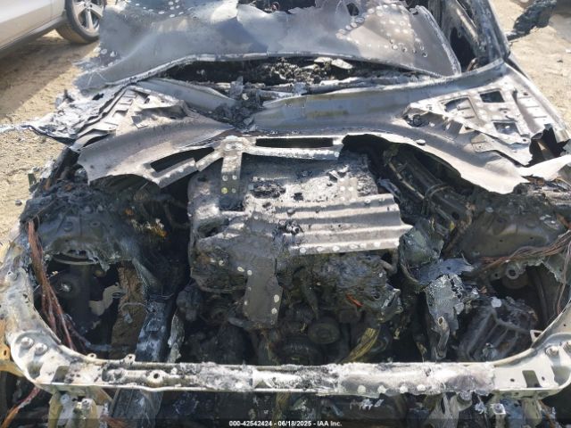 3MW5R1J04M8C05815 BMW 330I
