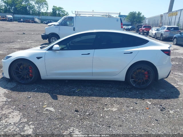 Tesla MODEL 3 2024 5YJ3E1ET4RF783457 Image 13