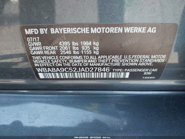 BMW 320i 2018 WBA8A9C52JAD27846 Image 9