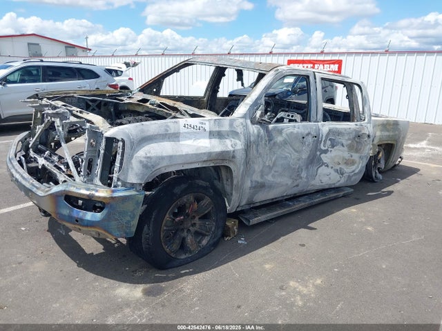 GMC l83 -spark ignited direct injection, variable valve timing, afm, e85 max, alum 2018 3GTU2NEC3JG565402 Image 2
