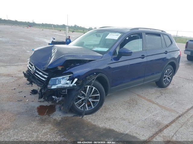 Volkswagen 2021 2021 3VV1B7AX3MM096973 Image 2