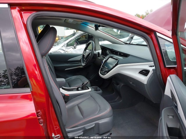 1G1FX6S03H4173949 Chevrolet 2017