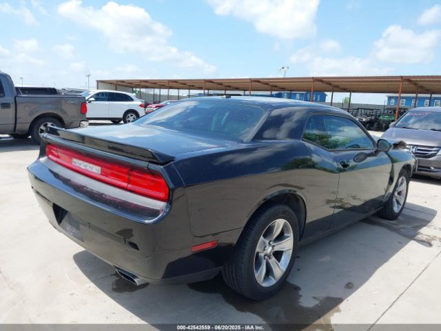 2014 DODGE CHALLENGER 2C3CDYAG9EH136646 Photo 3