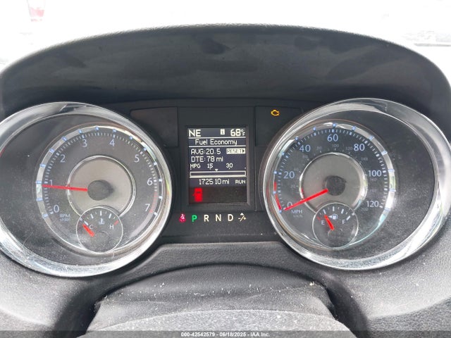 Chrysler 2016 2016 2C4RC1BG3GR291043 Image 7