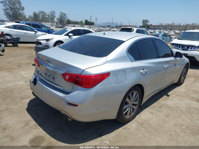 Infiniti 2015 2015 JN1BV7AP7FM354973 Image 4