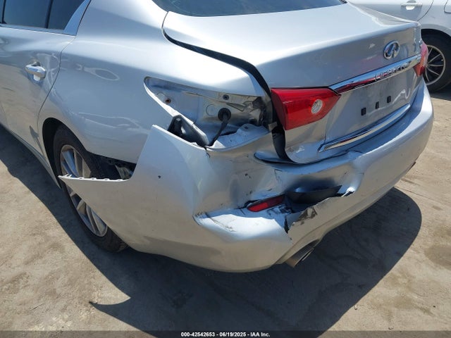 Infiniti 2015 2015 JN1BV7AP7FM354973 Image 6