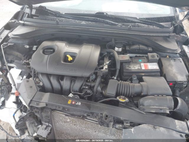 2020 HYUNDAI ELANTRA 5NPD84LF2LH604979 Photo 9