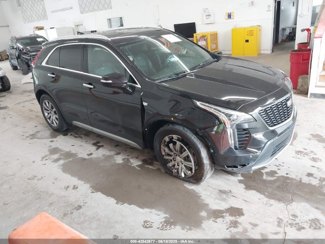 2021 CADILLAC XT4 1GYFZDR40MF080491 Photo 0