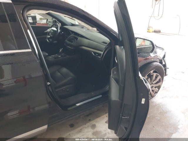 2021 CADILLAC XT4 1GYFZDR40MF080491 Photo 4
