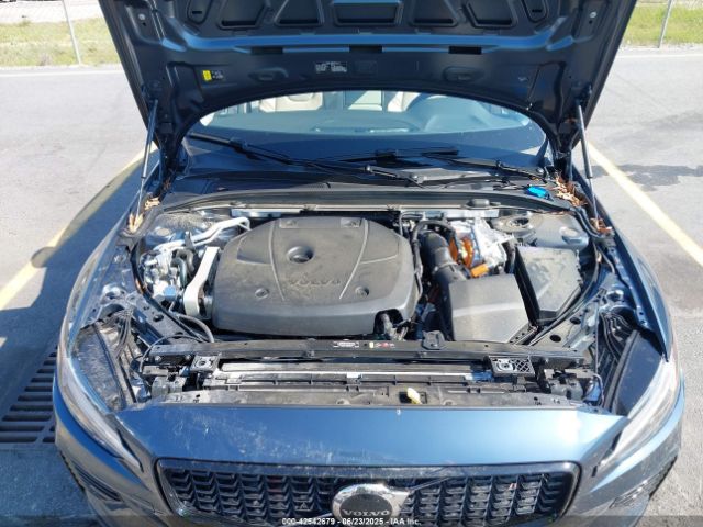 2024 VOLVO S60 RECHARGE PLUG-IN HYBRID 7JRH60FL3RG295085 Photo 9