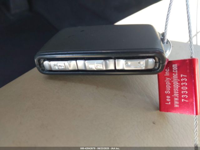 2024 VOLVO S60 RECHARGE PLUG-IN HYBRID 7JRH60FL3RG295085 Photo 10