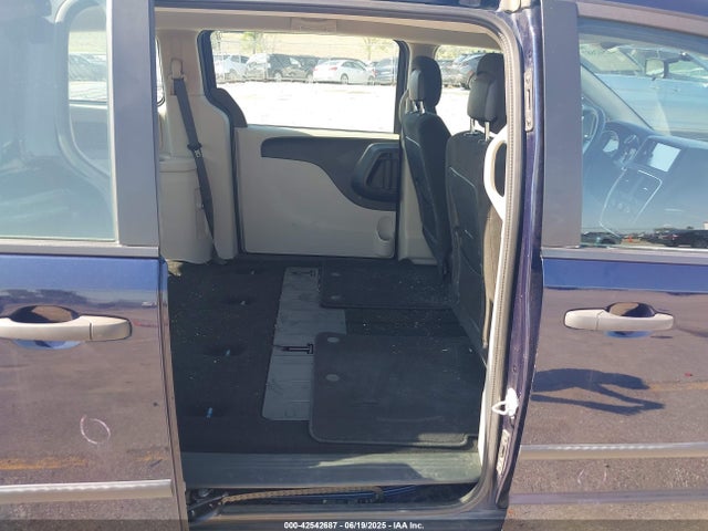 Dodge 2016 2016 2C4RDGBG9GR250870 Image 8